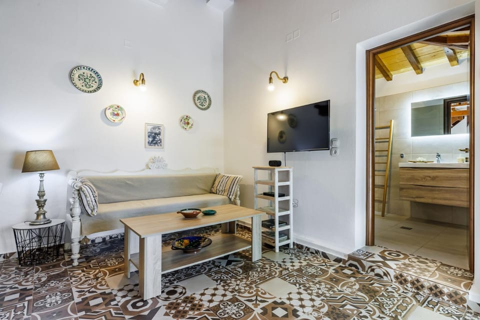 TV and multimedia, Living room, Seating area