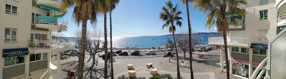 Appartement triangle d'or Saint Raphaël Apartment in Saint-Raphael