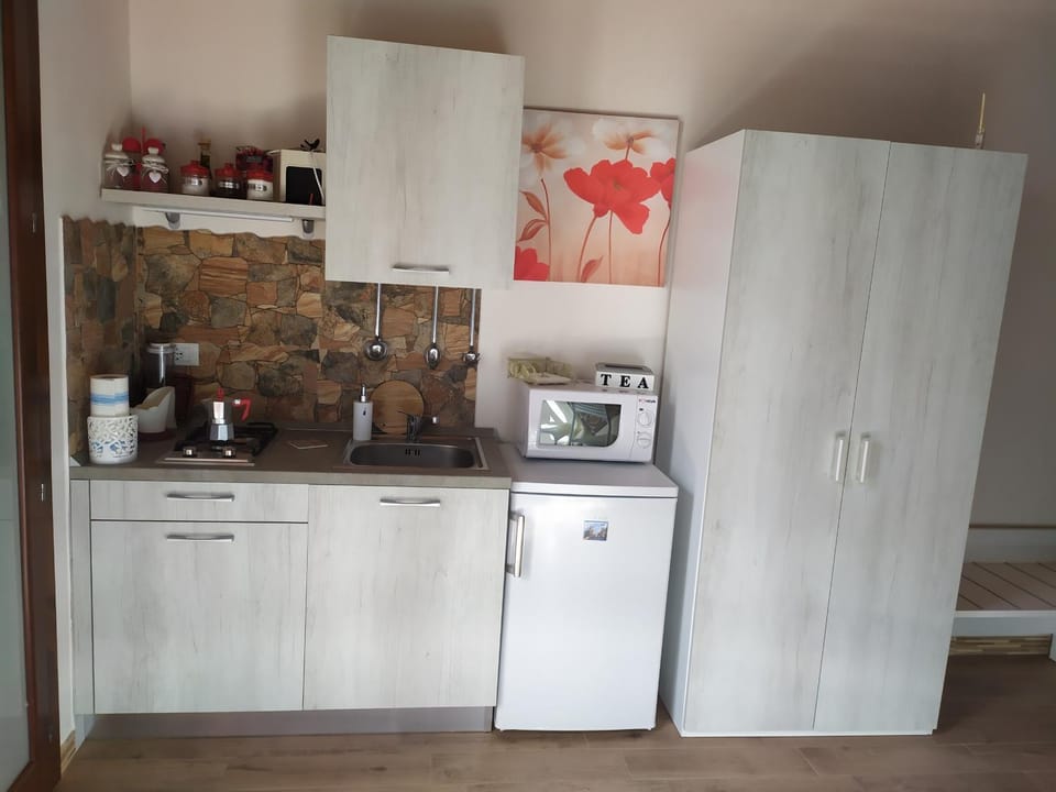 Coffee/tea facilities, Kitchen or kitchenette