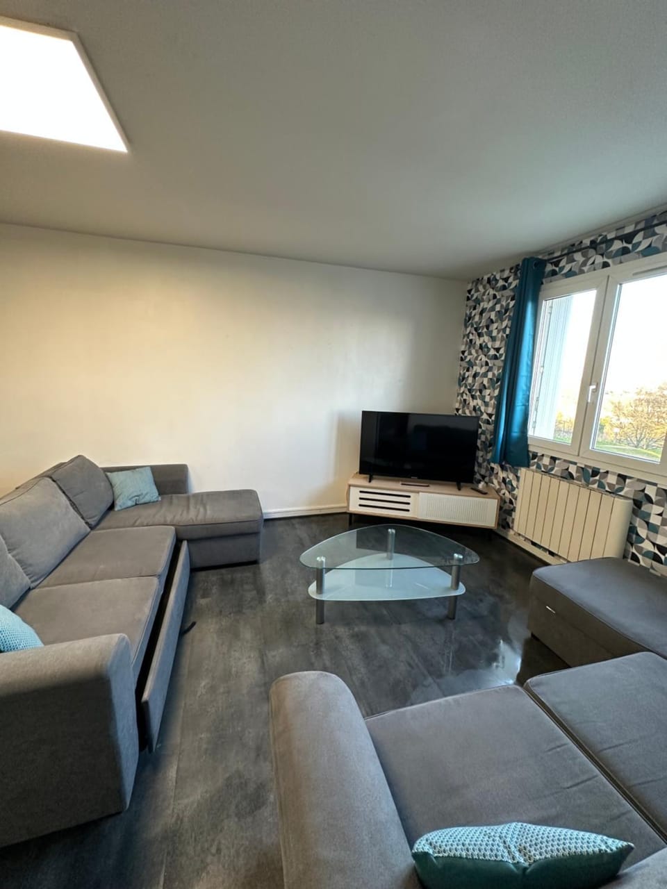 Appartement meublé proche du futuroscope Apartment in Poitiers