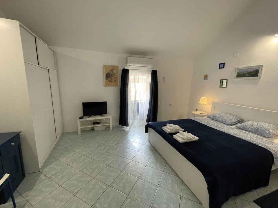 APARTMENT NUNA Apartment in Lika-Senj County