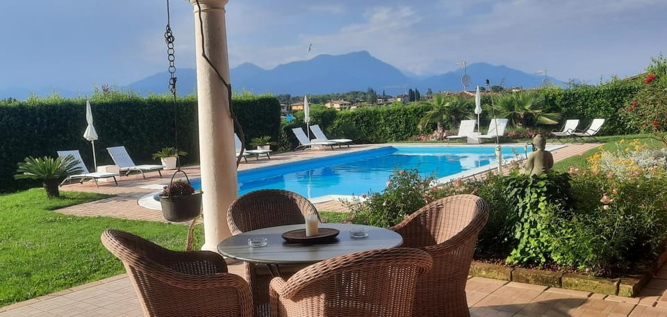 Spring, Garden, Garden view, Pool view, Swimming pool