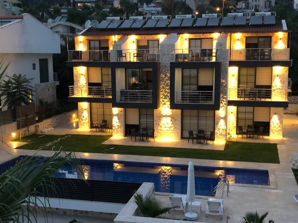 Stonehouse Aparts Dublex 3+1 mit Meerblick und Jakuzzi Kalkan No:5 Apartment in Kalkan Belediyesi