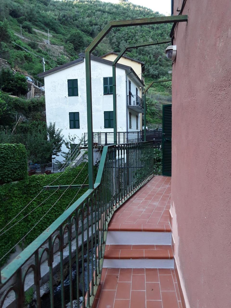 Property building, Neighbourhood, Natural landscape, Balcony/Terrace