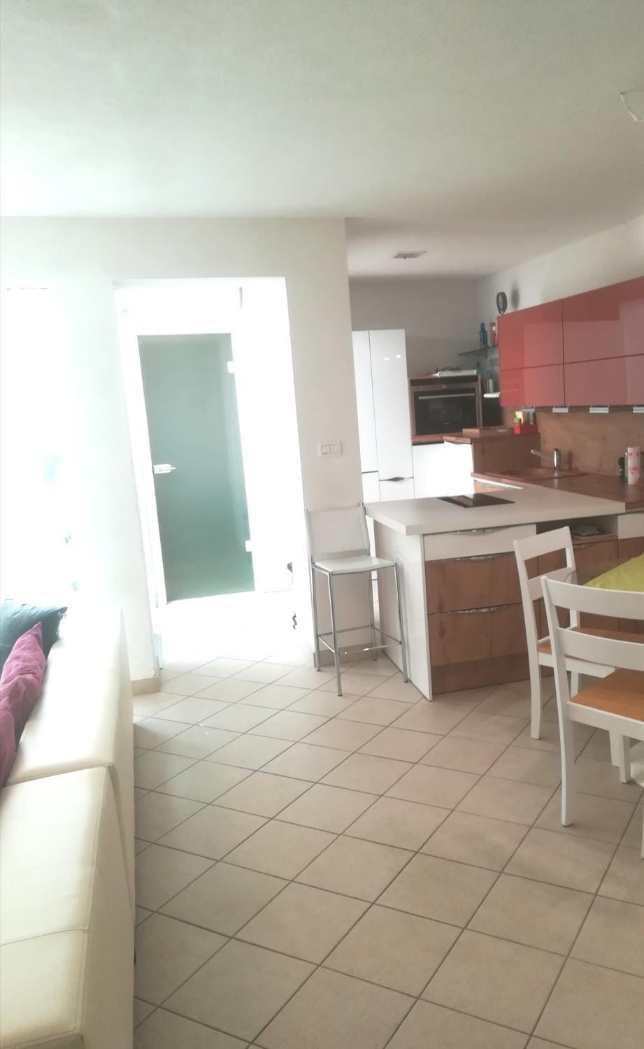 Kitchen or kitchenette, Living room, Seating area, Dining area, pet friendly