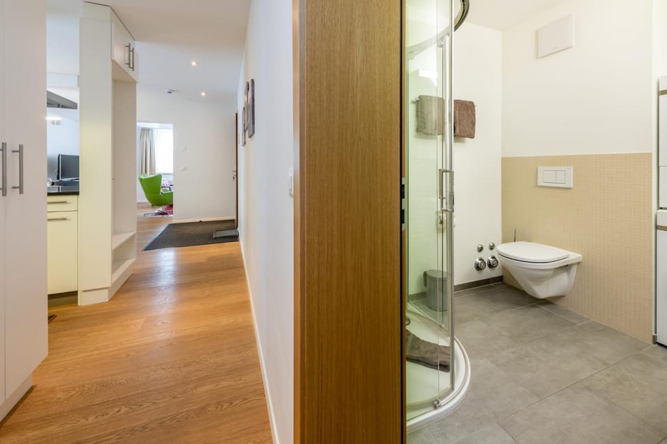 Bathroom, Living room