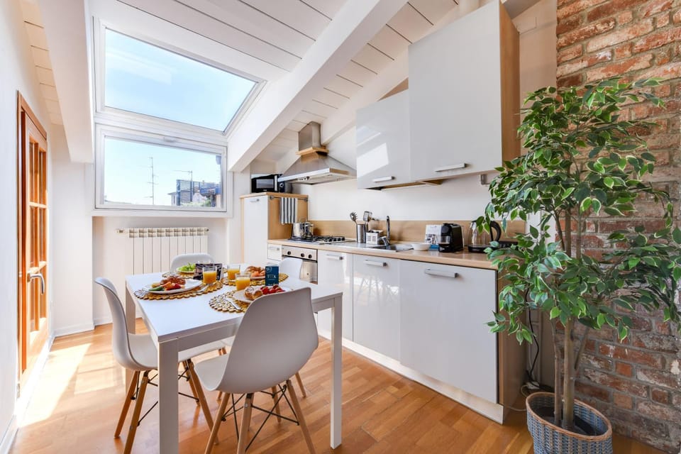 Coffee/tea facilities, Kitchen or kitchenette, Communal kitchen