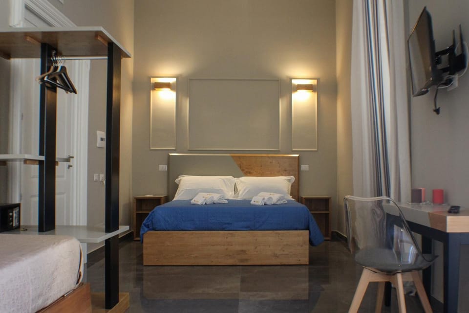 Be Italian Flat Piazza Bovio 22 Bed and Breakfast in Naples