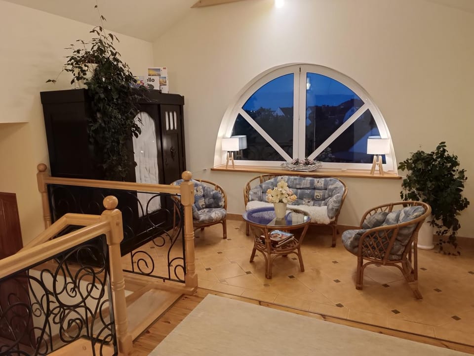 Living room, Seating area, Internal: Not applicable to any particular room