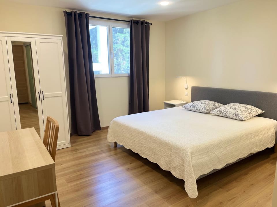 Grand Tamaris Hosting Bed and Breakfast in Arles