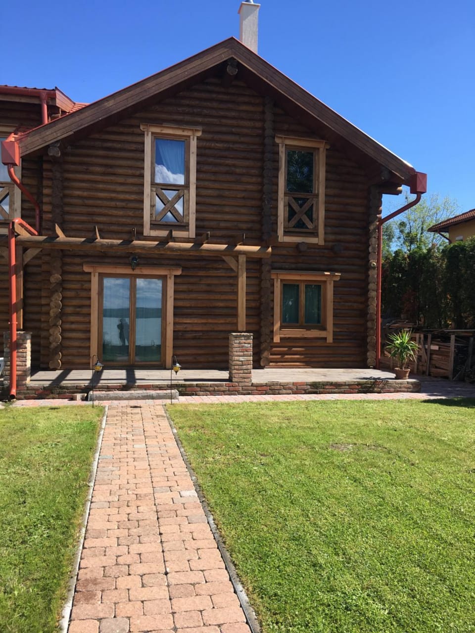Property building, Garden