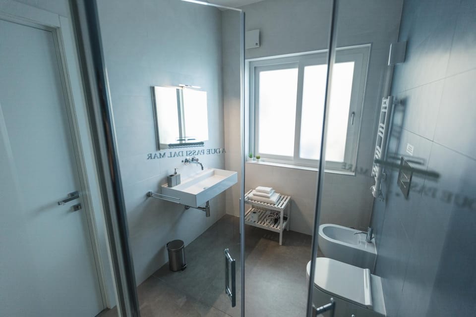 Toilet, Bathroom, bidet