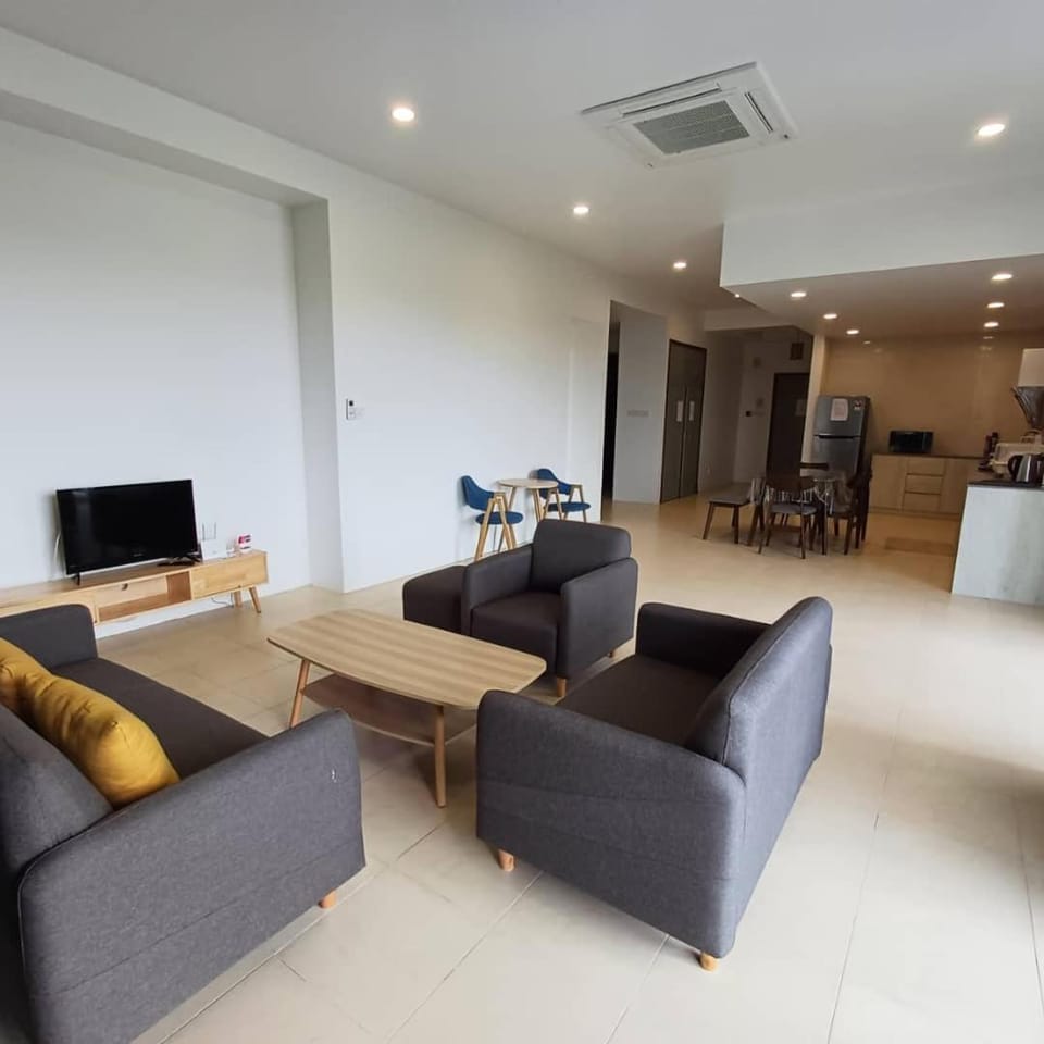Santubong Suites A Just Like Home Damai Apartment in Kuching