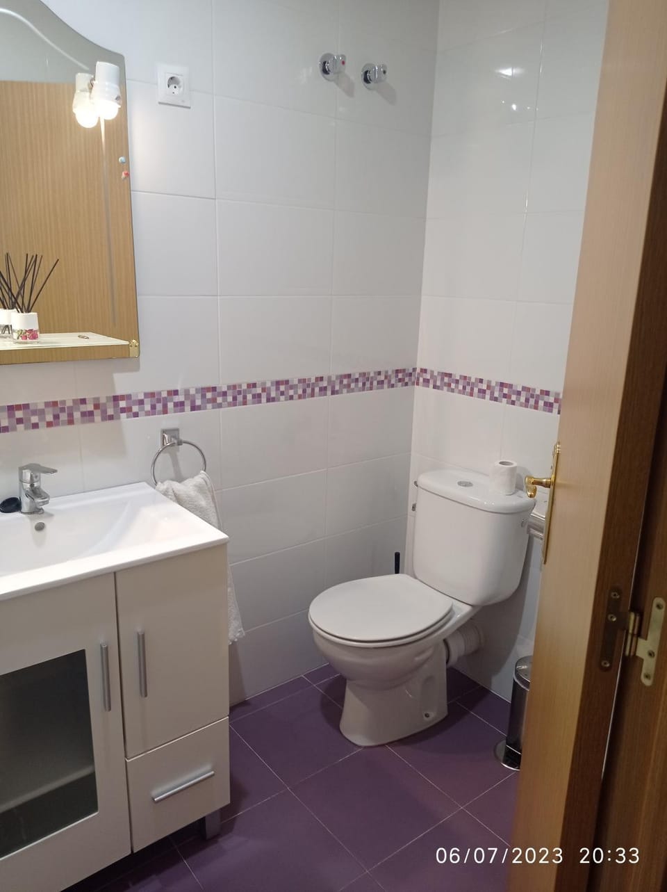 Shower, Bathroom, bidet