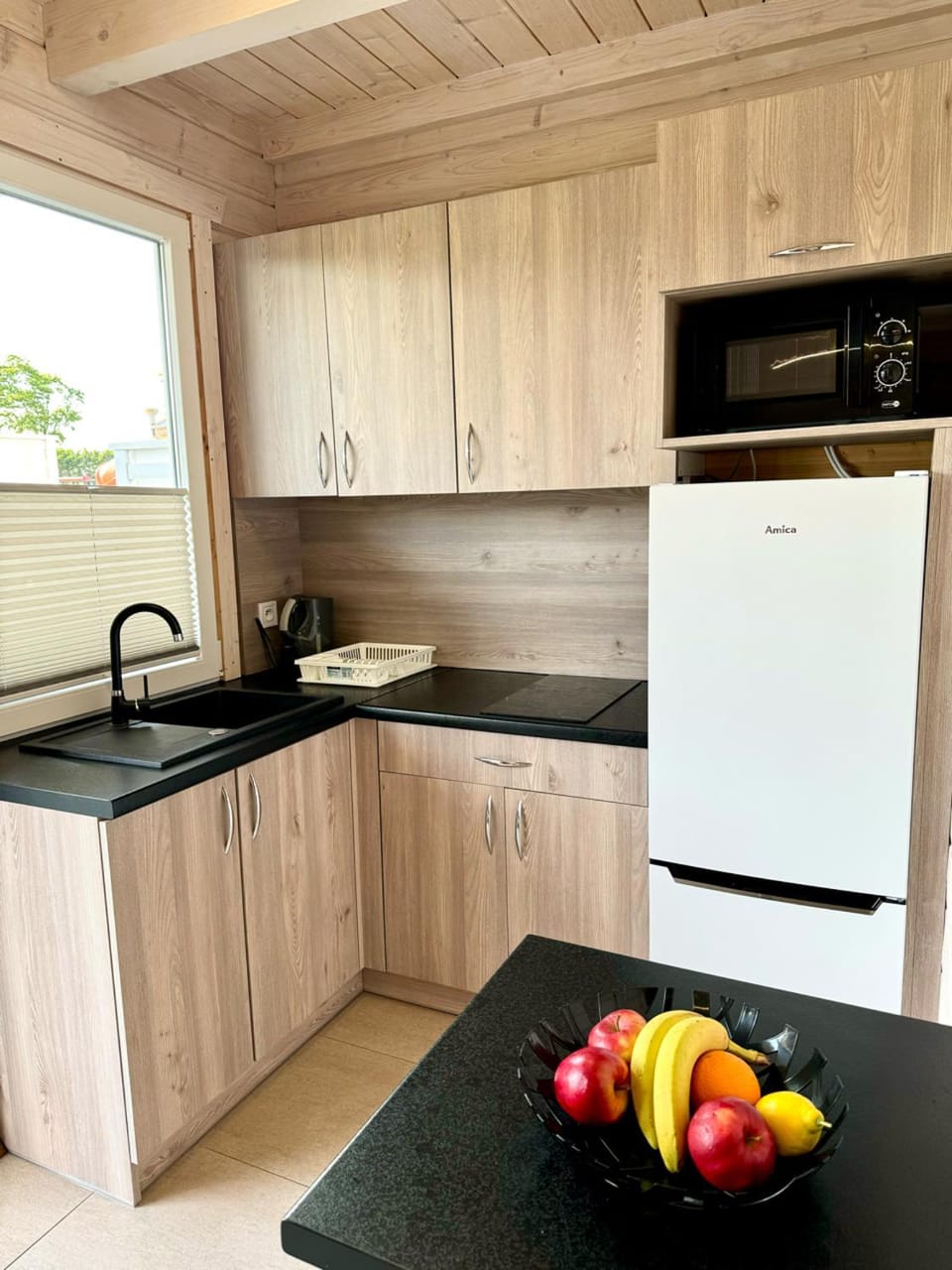 Kitchen or kitchenette, oven, stove