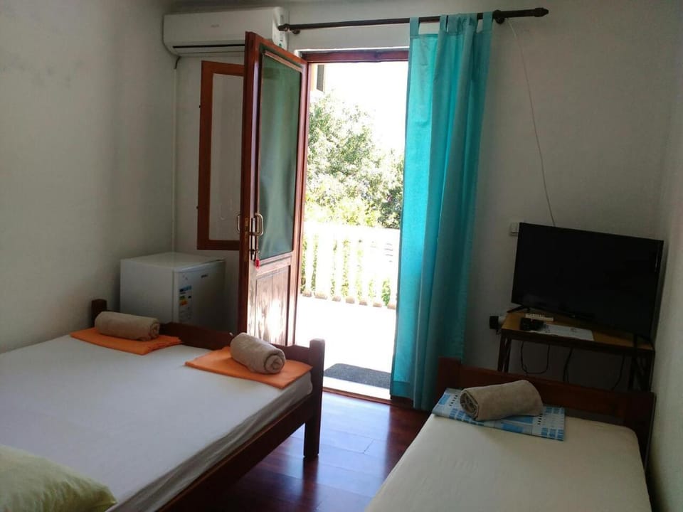 Apartman Tešović Bed and Breakfast in Kotor Municipality