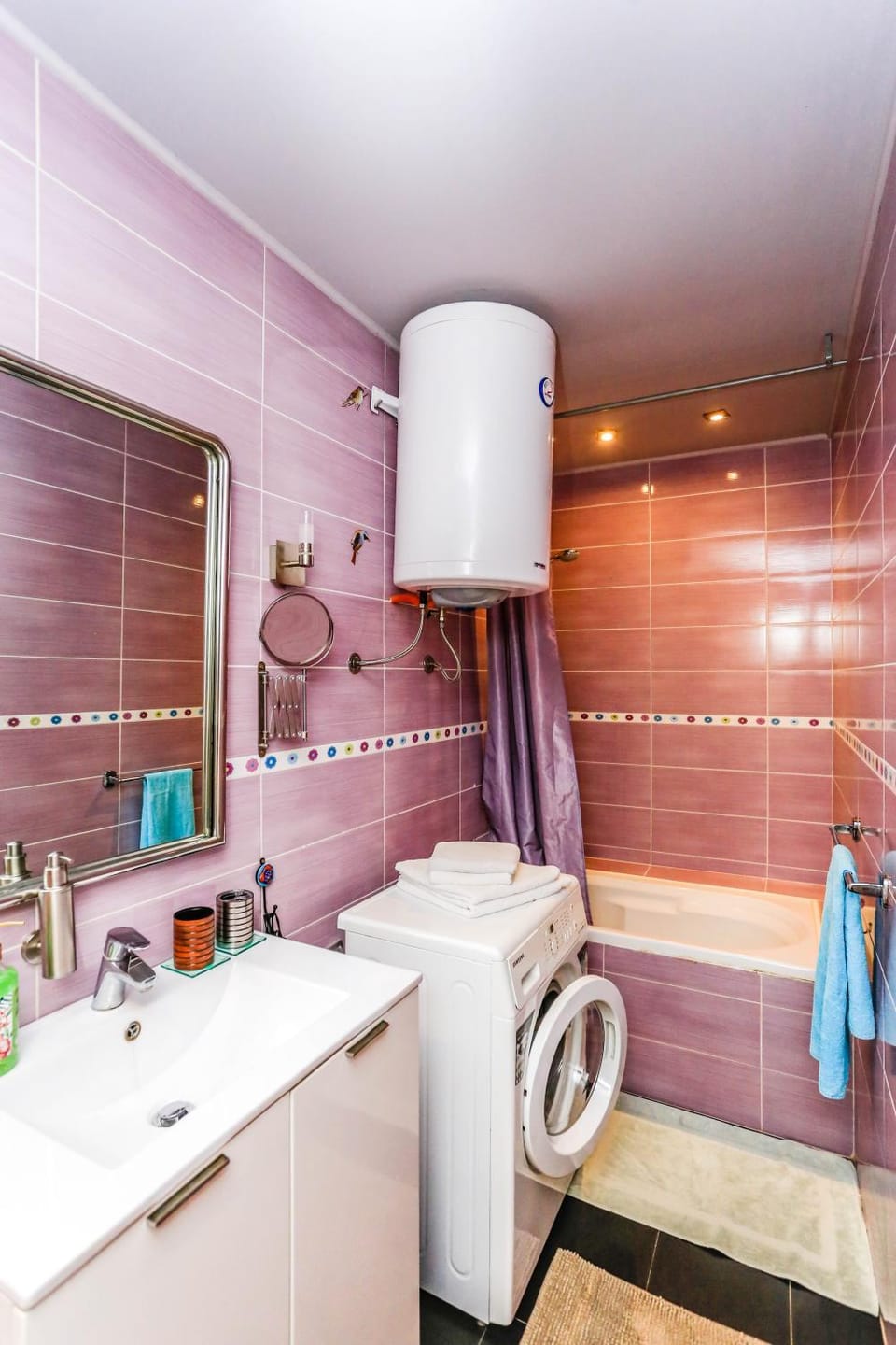 Shower, Bathroom, washing machine