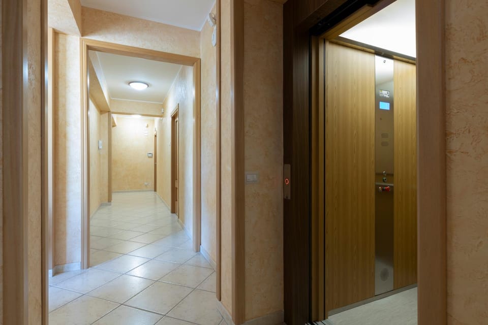 elevator