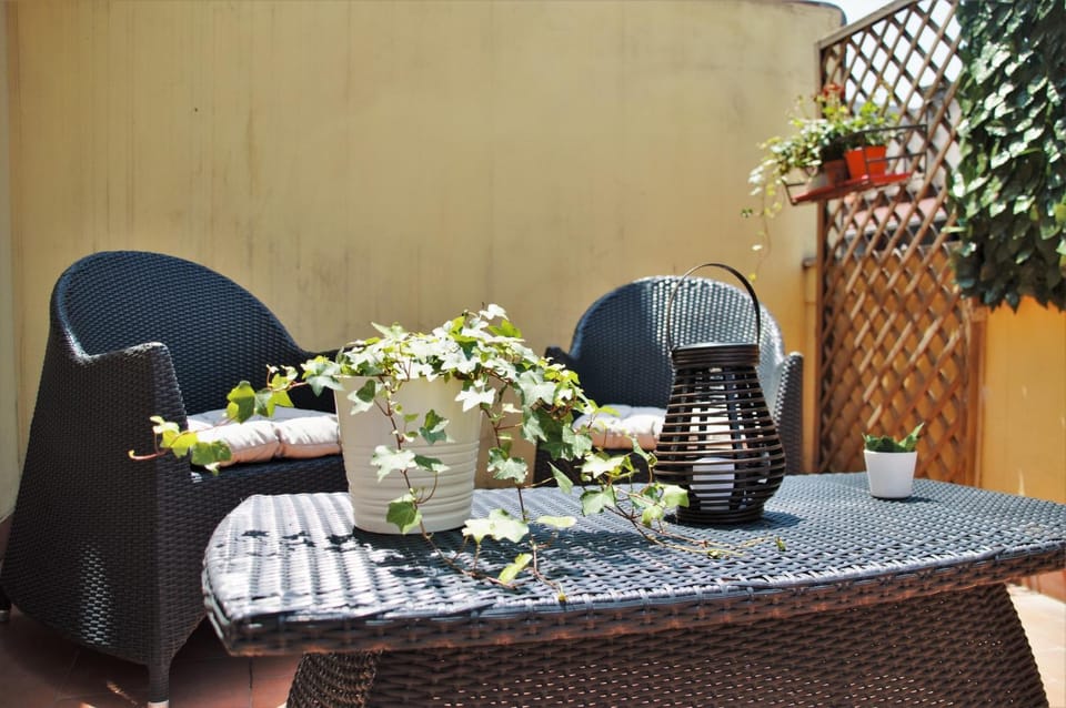 Day, Garden, Garden, Balcony/Terrace, Balcony/Terrace