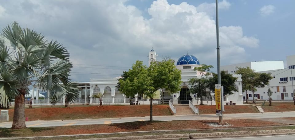Nearby landmark