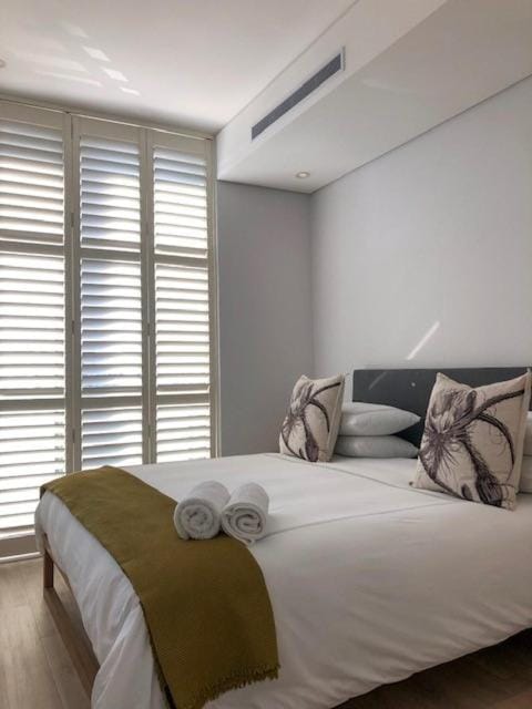 CENTRAL CAPE TOWN, STUNNING DESIGNER APARTMENT Apartment in Cape Town