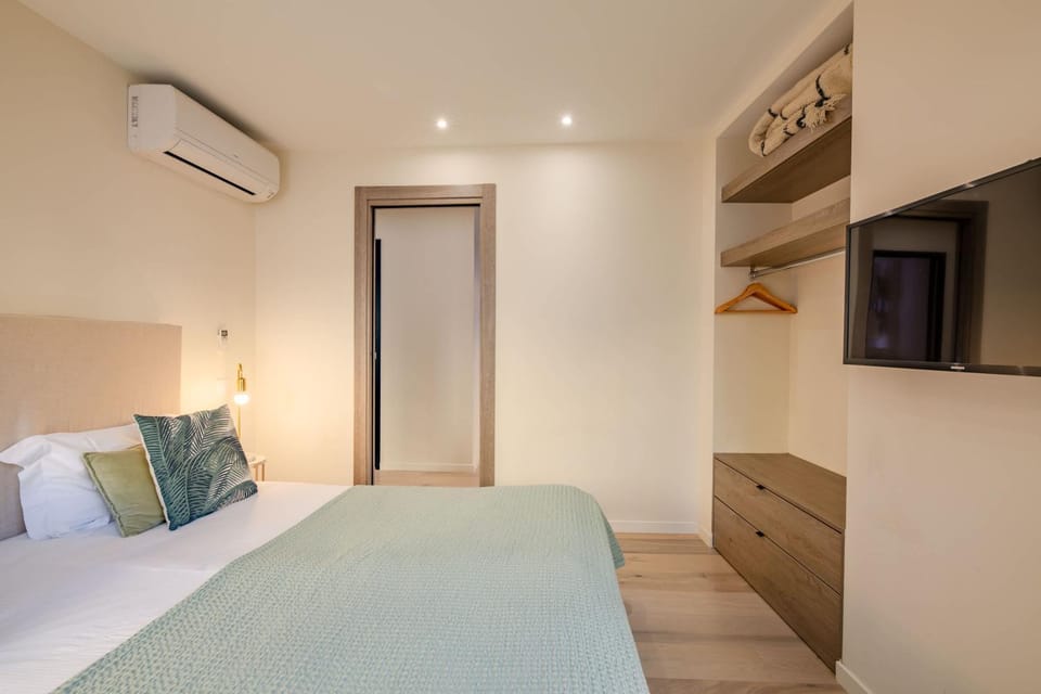 Scandinavian Urban 3 - 2BR apartment in Cannes center - close to the beach and Palais Apartment in Cannes