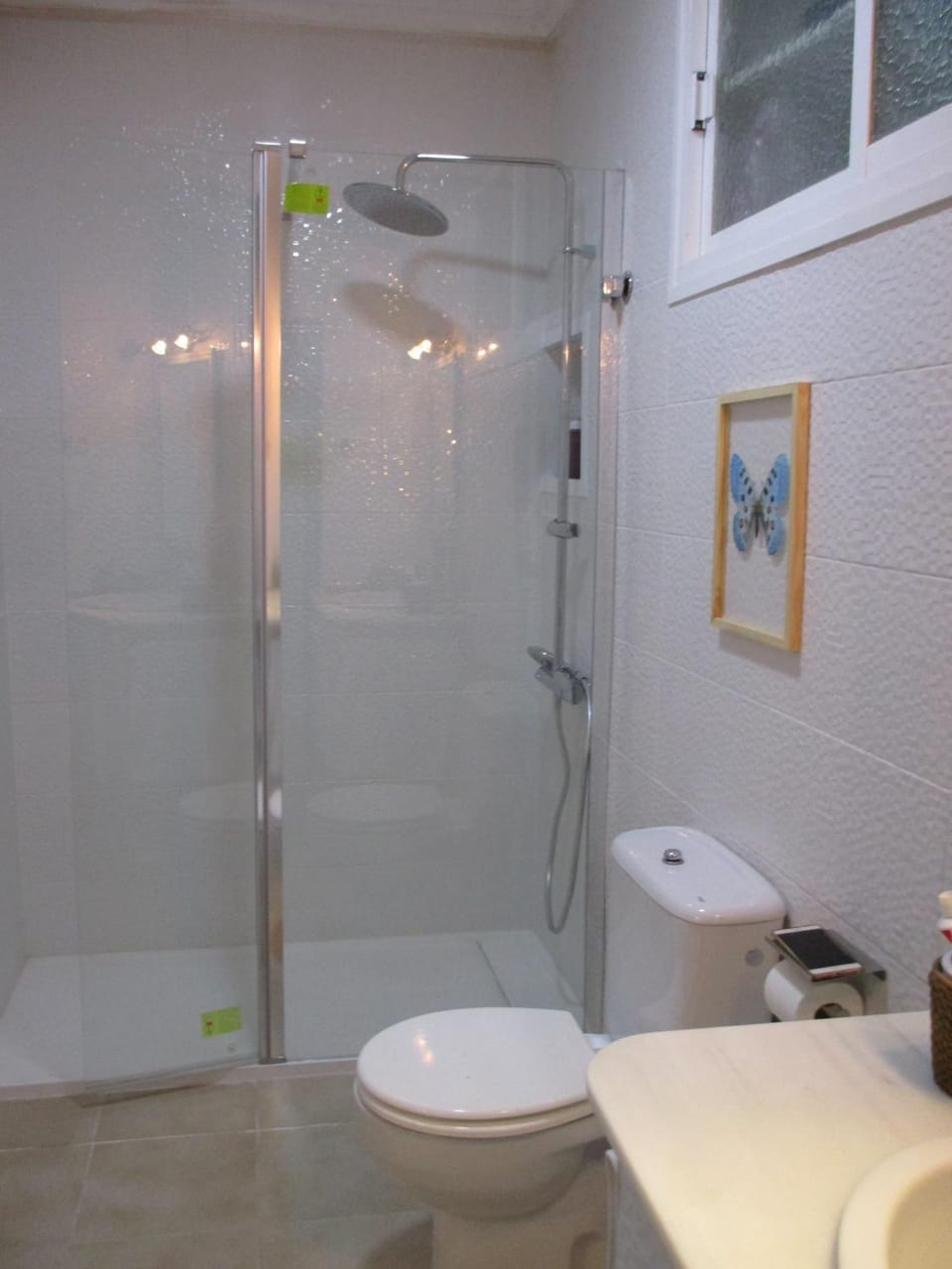 Bathroom, towels