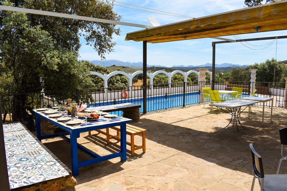 Balcony/Terrace, Swimming pool