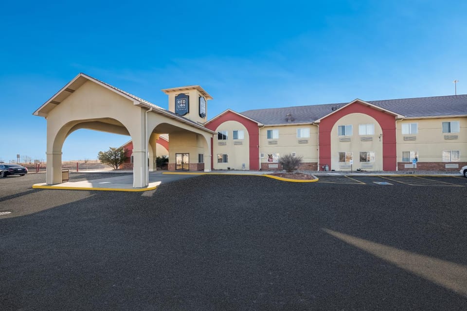 Property building, Day, Parking