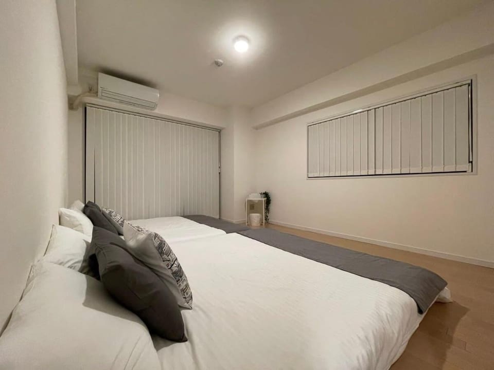 b hotel M's lea - Beautiful Modern Apt City Center for 10Ppl Apartment in Hiroshima