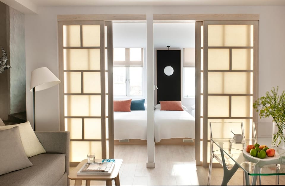 Bed, Living room, Photo of the whole room, Dining area, Bedroom