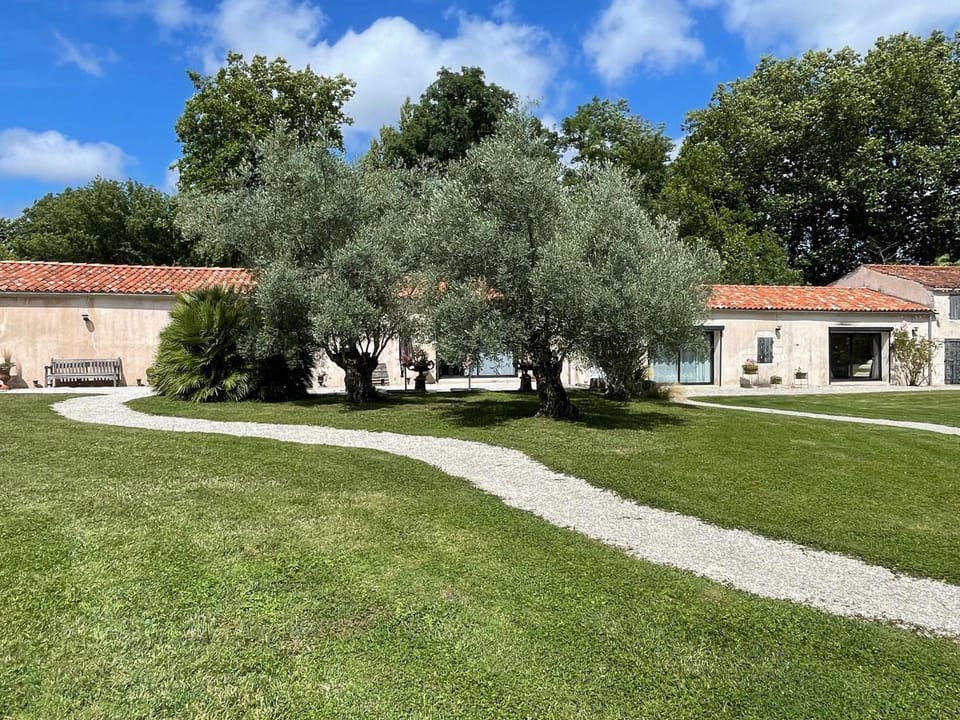 Property building, Natural landscape, Garden, Garden view