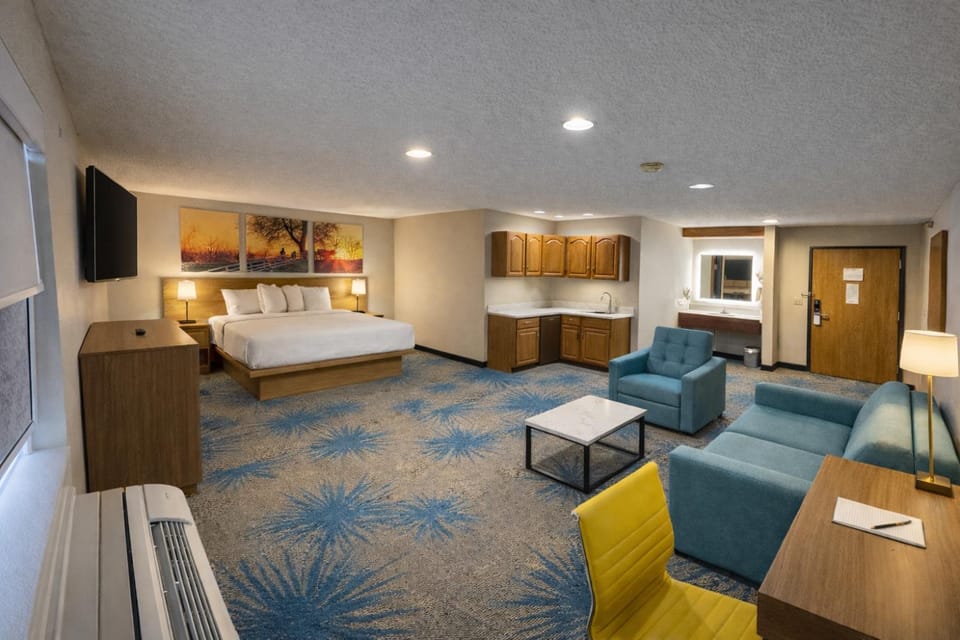 Photo of the whole room