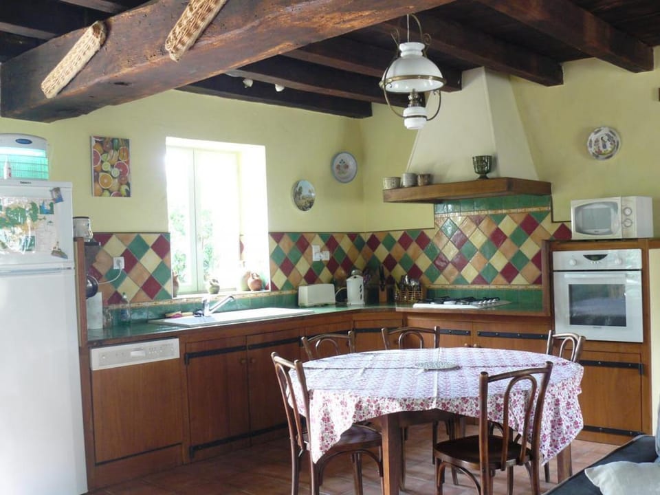 Charmant gîte à la ferme en pleine nature - FR-1-489-238 House in Auvergne-Rhône-Alpes