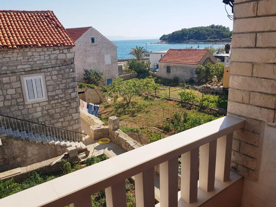 Garden view, Landmark view, Sea view