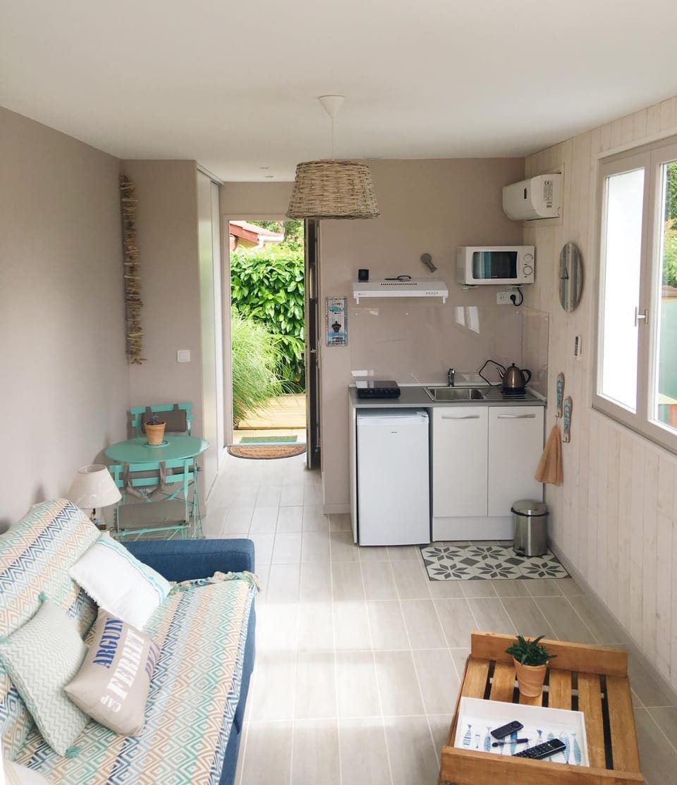 PETIT STUDIO de L'ERMITAGE Apartment in Gujan-Mestras
