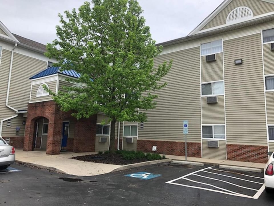 Property building, Location, Parking