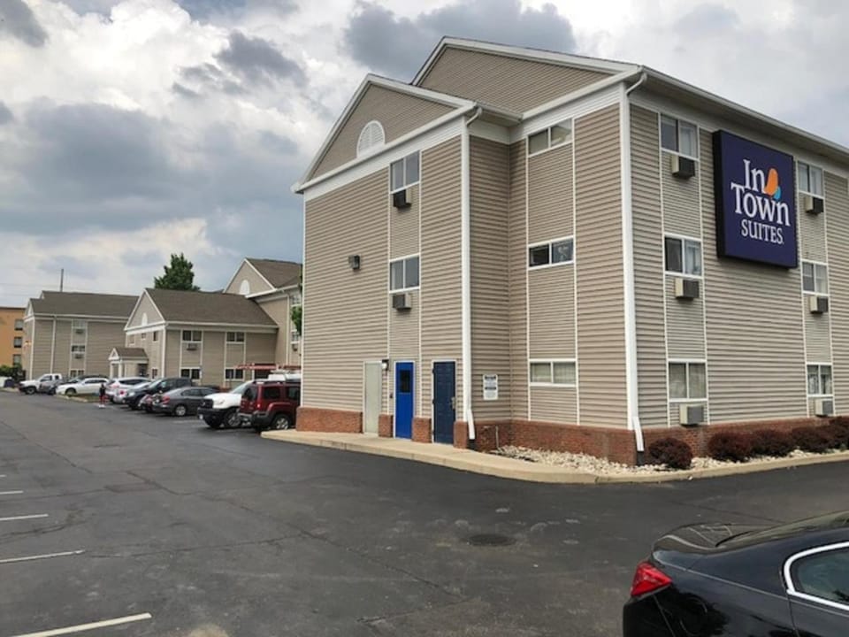 Property building, Location, Parking