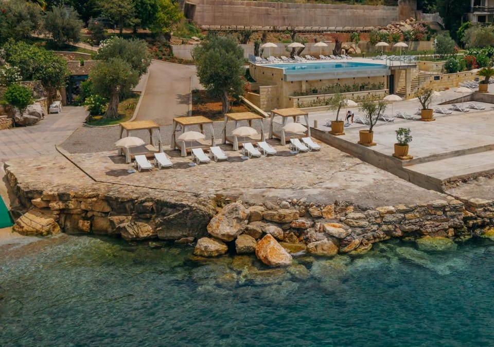 Day, Pool view, Sea view, Swimming pool, sunbed