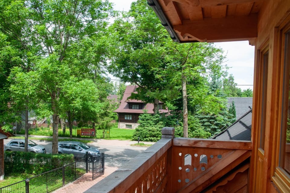 Balcony/Terrace, City view, Street view