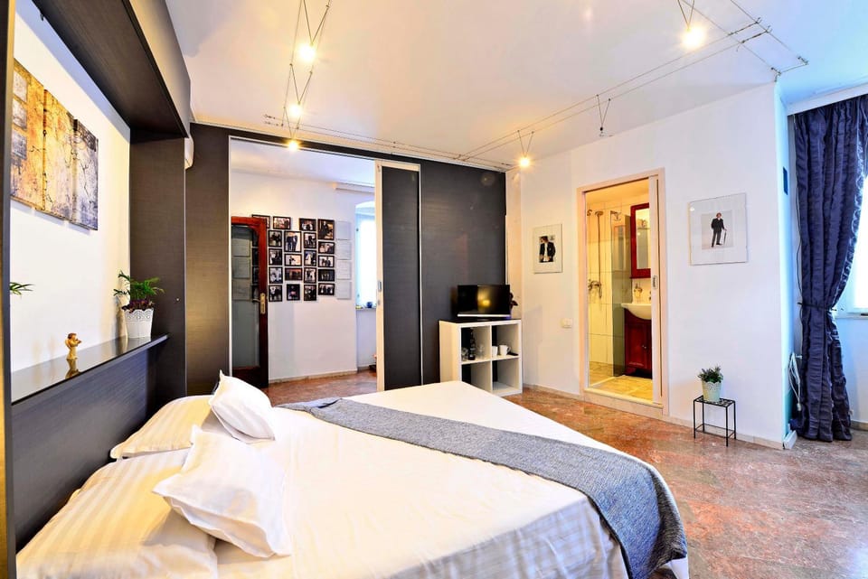 Romantic Rooms Gena Bed and Breakfast in Trogir