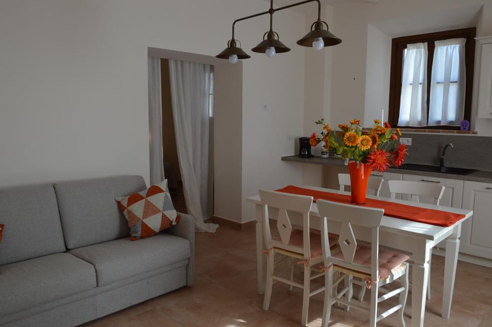 Mignola Le Bozze- Podere con piscina-WI-FI Apartment in Tuscany