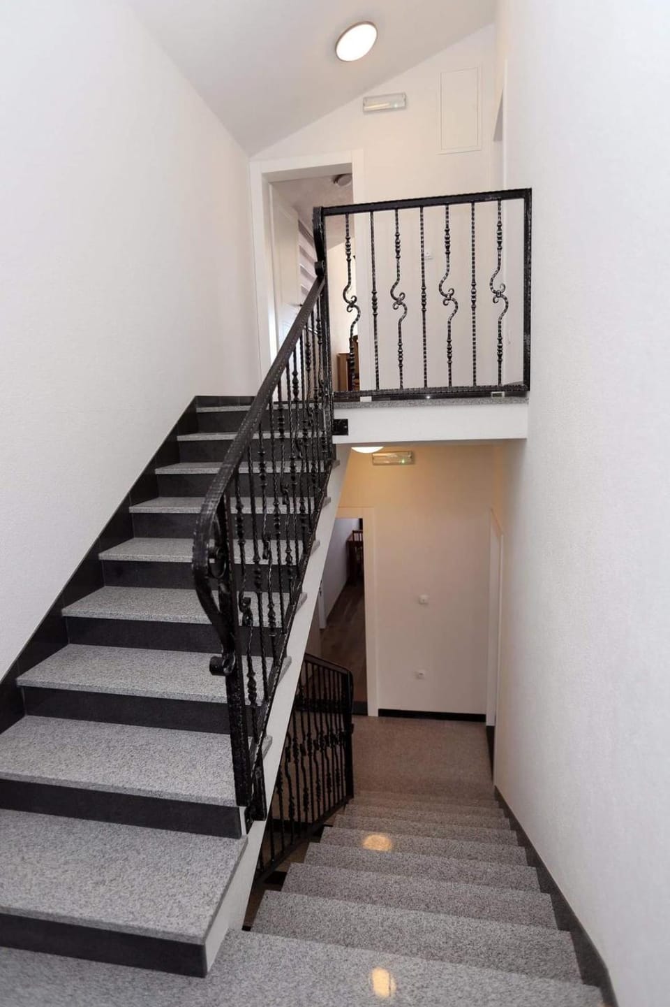 Villa Dalmatia Apartment in Okrug Gornji