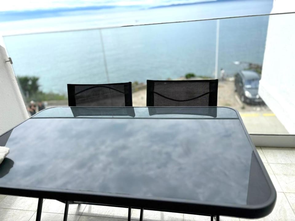 Meda chica 2d Apartment in Roses