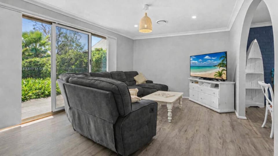Gone Fishing House in Culburra Beach
