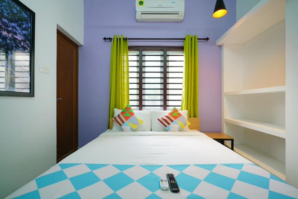 Bed, Bedroom, air conditioner