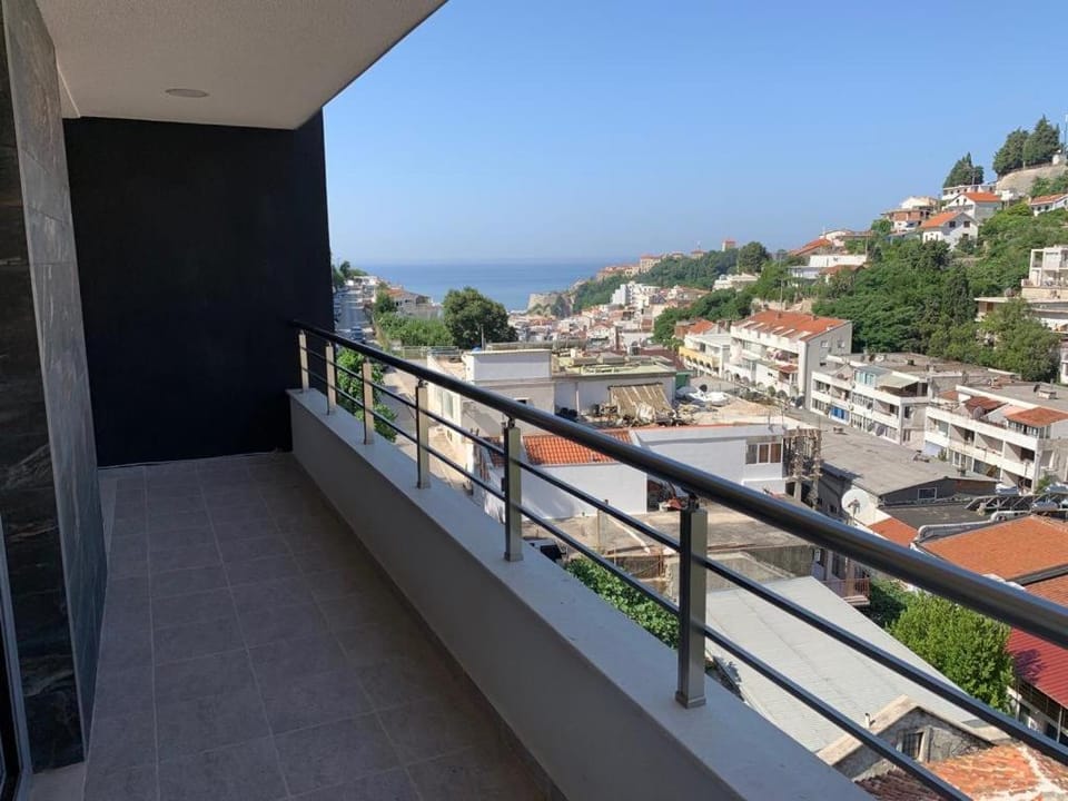 Leonardis 2 Apartment in Ulcinj