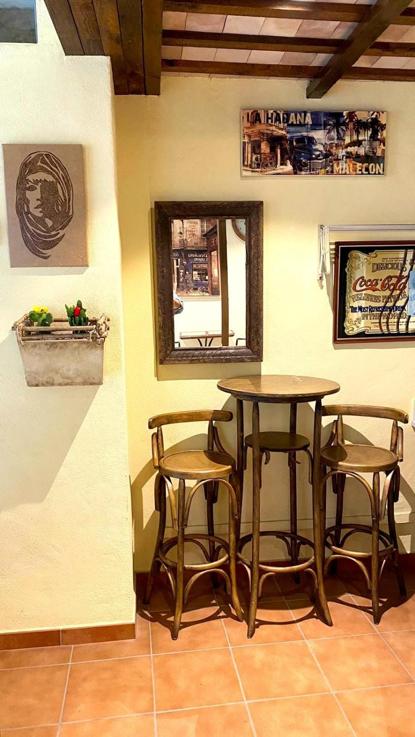 Lounge or bar
