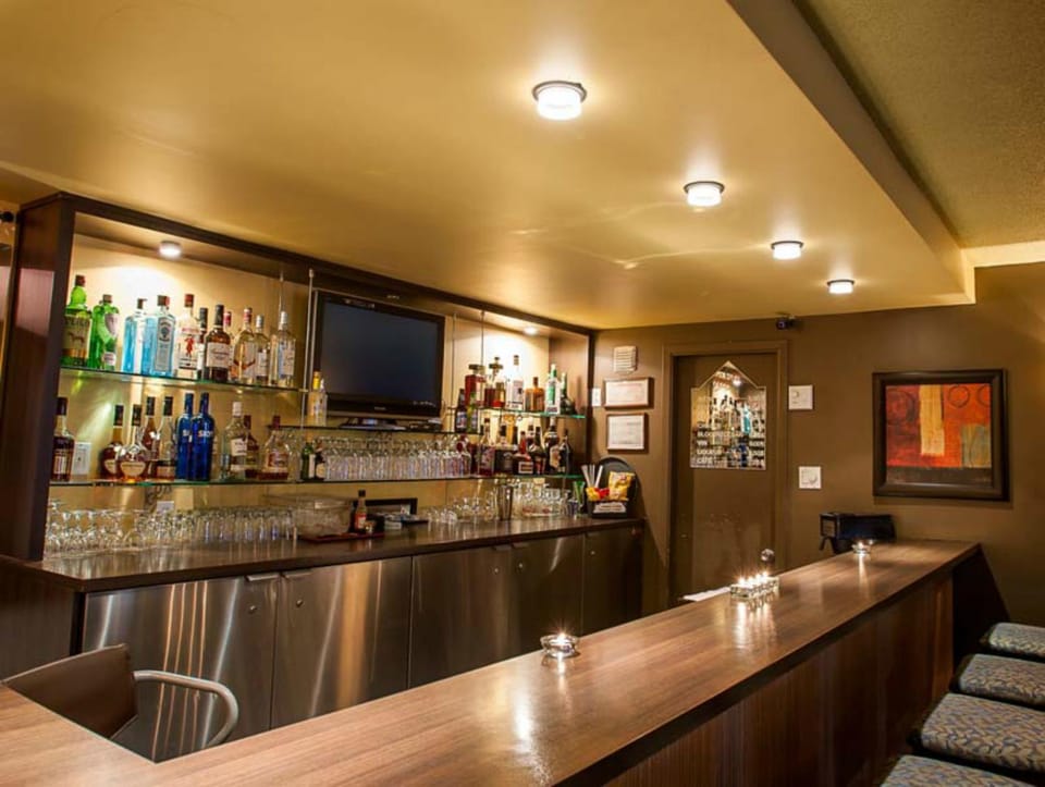 Lounge or bar