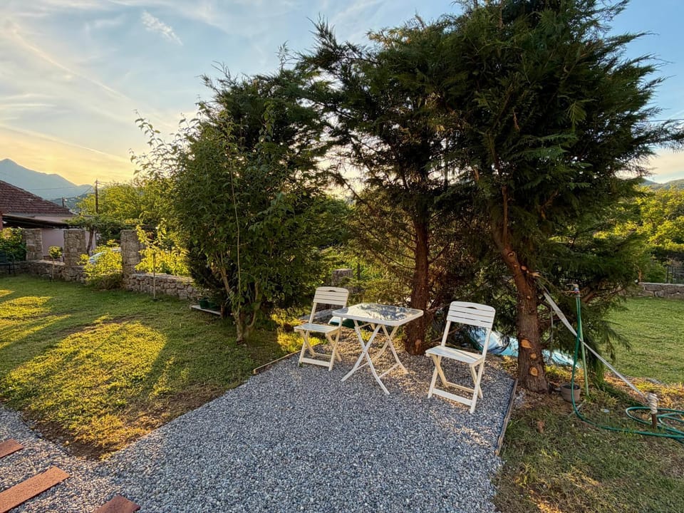 Natural landscape, Garden view